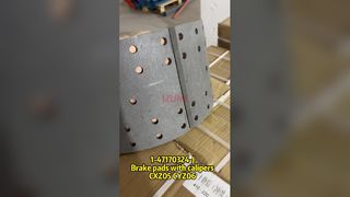 1-47170324-0 Передняя тормозная колодка 1471703240 Подходит для грузовика ISUZU CXZ