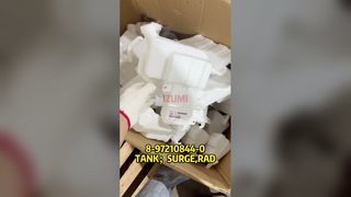 8-97210844-0 8-98178177-0 Резервуар радиатора 8972108440 8981781770 для ISUZU NKR NPR 4HE1 4JB1