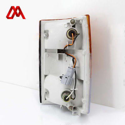 Right Side Smoked Corner Lamp for ISUZU ELF – IZUMI Auto Parts | 8-97855-007-0 8-97855007-0 8978550070