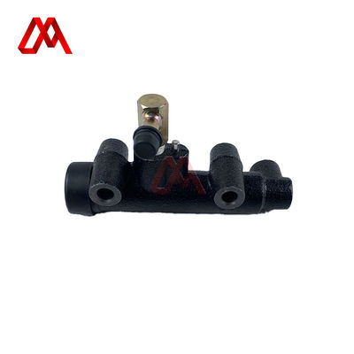 Clutch Master Cylinder for Isuzu FSR33 Truck 1-47500222-J1 147500222J1